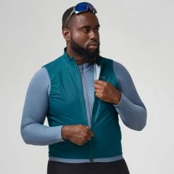 Dhb Aeron Lab Superlight Waterproof Gilet 2.0 22 Dhb Aeron Lab Superlight Waterproof Gilet 2.0 -Cykelsko Butik 1