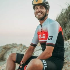 Alé Alé Solid Blend Cycling Jersey -Cykelsko Butik Al Solid Blend Cycling Jersey Jerseys Black Red SS21 L20156423 01 2