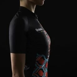 Assos UMA Bicycles Change Lives Jersey 23 Assos UMA Bicycles Change Lives Jersey -Cykelsko Butik Assos UMA Bicycles Change Lives Jersey Jerseys Bicycles Change Live SS22 12 20 330 99 XS 4