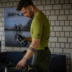 Biehler Signature3 Cycling Jersey 13 Biehler Signature3 Cycling Jersey -Cykelsko Butik Biehler Signature3 Cycling Jersey Jerseys Avocado SS21 0414324 SIGACXS 0