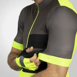 Endura FS260 Short Sleeve Print Cycling Jersey -Cykelsko Butik Endura FS260 Short Sleeve Print Cycling Jersey Jerseys HiViz Yellow SS23 E3236YV 3 7