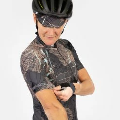 Endura Women's Outdoor Trail Cycling Jersey -Cykelsko Butik Endura Women s Outdoor Trail Cycling Jersey Jerseys NeonPeach SS22 E6212NP 2 3