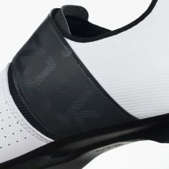 Fizik Vento Infinito Carbon 2 Wide Fit Road Shoes -Cykelsko Butik Fizik Vento Infinito Carbon 2 Wide Fit Road Shoes Cycling Shoes White 2022 VER2IXW1C2010425 2