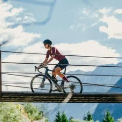 GOREWEAR Women's Torrent Jersey -Cykelsko Butik GOREWEAR Women s Torrent Jersey Jerseys Process Purple SS23 100968 BQ00 36 5