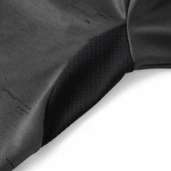 Nukeproof Blackline Youth Long Sleeve Jersey 12 Nukeproof Blackline Youth Long Sleeve Jersey -Cykelsko Butik Nukeproof Blackline Youth Long Sleeve Jersey Jerseys Black SS22 JF0034BLACK8 10 Y 2