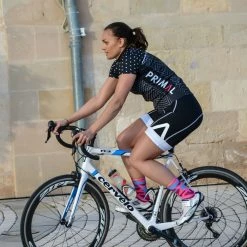 Primal PolkaLine Kortærmet Trøje - Dame 9 Primal PolkaLine Kortærmet Trøje - Dame -Cykelsko Butik Primal Women s PolkaLine Short Sleeve Jersey Short Sleeve Jerseys Black White SS16 POLKJ60W0 3