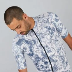 Sportful Escape Supergiara Cycling Jersey -Cykelsko Butik Sportful Escape Supergiara Cycling Jersey Jerseys White SS21 SF210241012 1