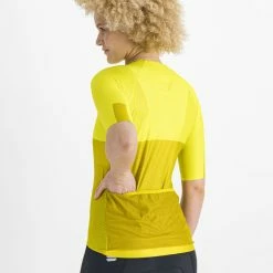 Sportful Women's Pro Cycling Jersey -Cykelsko Butik Sportful Women s Pro Cycling Jersey Jerseys Masala Cedar SS22 SF220143711